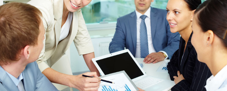 旧金山社交媒体免费培训"男色营销"更吃香?